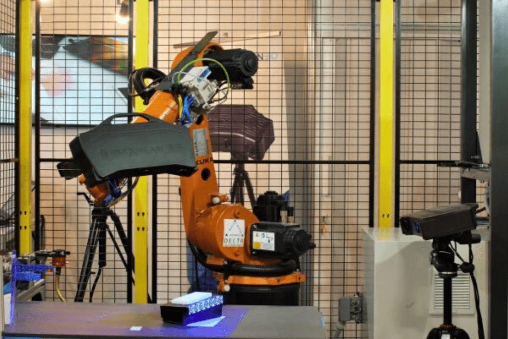 Skaner 3D Heavy Duty Optima na ramieniu robota